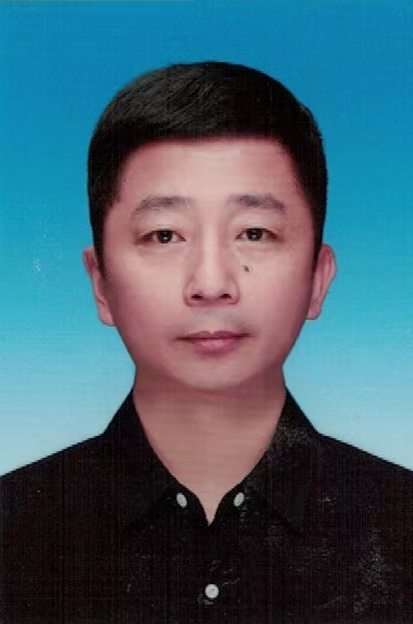 杨维国 院长兼党委书记